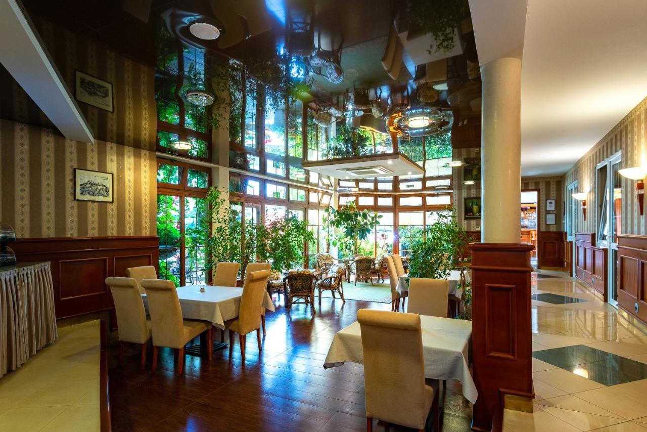 Dworek Morski Spa & Wellness Mielno  Extérieur photo