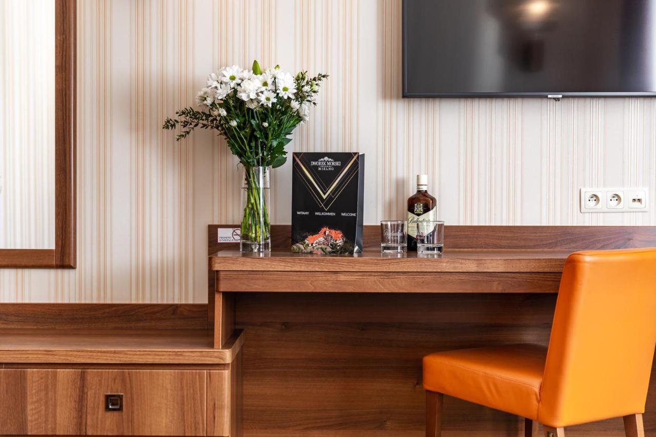 Dworek Morski Spa & Wellness Mielno  Extérieur photo
